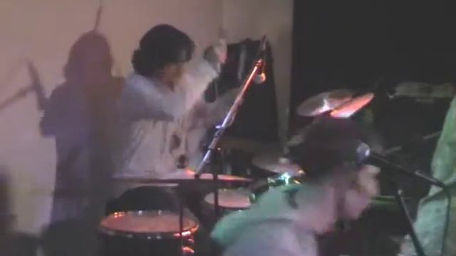 ПОДАРКИ "Неуловимый Джо" Live Bilingua (Петр Ившин - барабаны) смотреть онлайн