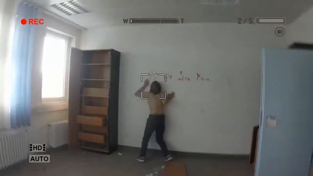 OUTLAST IN REAL LIFE смотреть онлайн