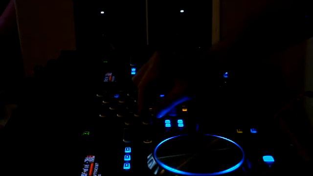 DJ PALACE XALOS CASTING MEZCLANDO CUMBIAS смотреть онлайн