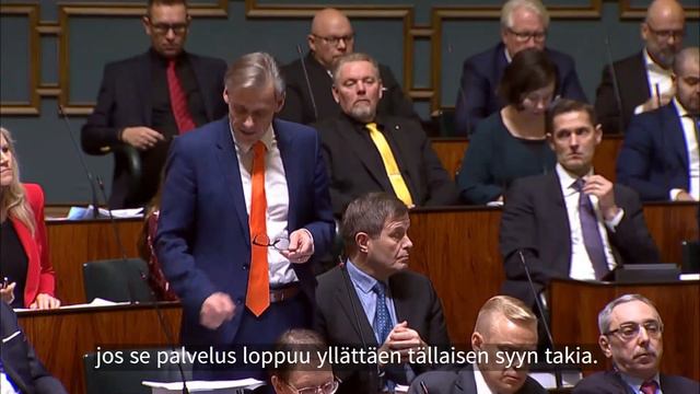 Kansanedustaja Pauli Kiuru kok смотреть онлайн