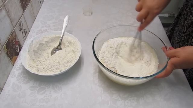 Кефирный Пирог с ягодами! 5 минут на тесто и выпечка - очень вкусный пирог на кефире смотреть онлайн