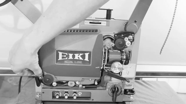 Eiki Slimline SNT 16mm Projector Loading