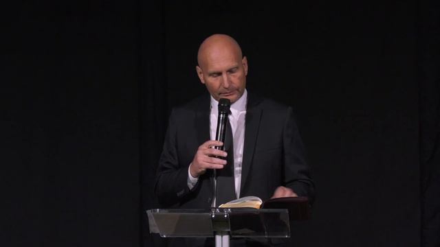 "Что мне делать?" – Проповедь Михаила Низовцева 12 июня 2021 г. смотреть онлайн