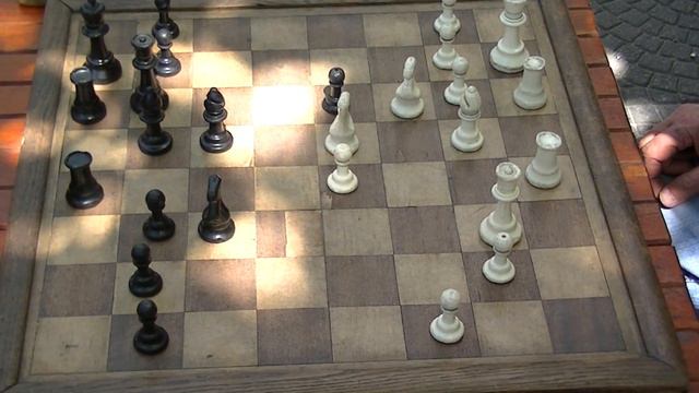 ajedrez callejero (Ferrari-El Escorpión) смотреть онлайн