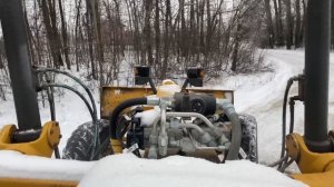 Первый снег. Фура в обочине! Автогрейдер на уборке снега.