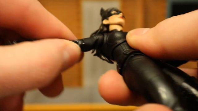 McFarlane DC Multiverse Catwoman Dark Knight Rises Platinum Chase Anne Hathaway Figure Review смотреть онлайн