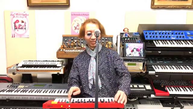 Kunitech Music656”See Emily Play” смотреть онлайн