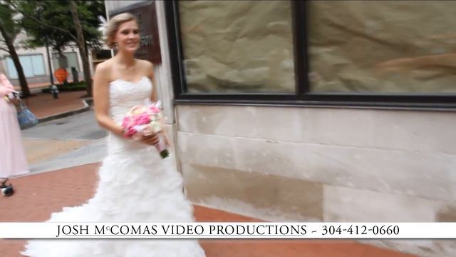 Erica and Howie - First Look смотреть онлайн