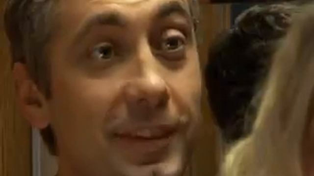 Прикол, Реклама))А у вас стоит смотреть онлайн