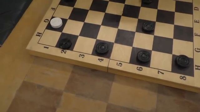 дед матвей играет в шашки смотреть онлайн