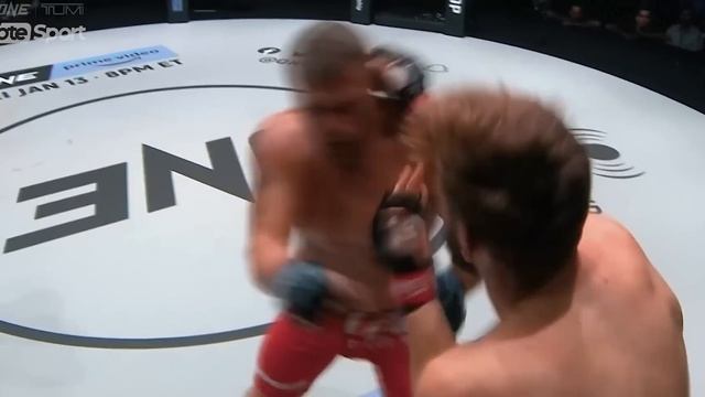 You Definitely Missed These Crazy Knockouts... смотреть онлайн