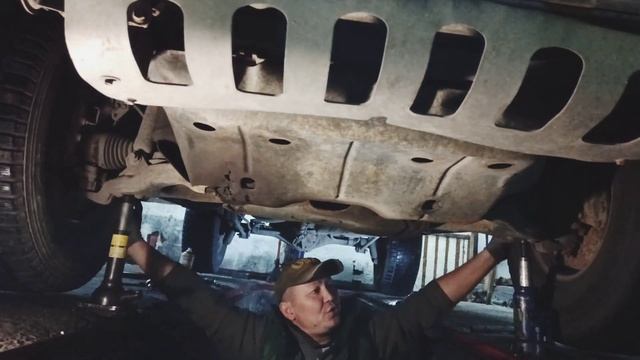 Toyota 4Runner 185 мигает 4WD, постоянный 4вд тяжело поворачивается. смотреть онлайн