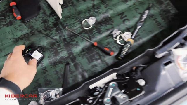 Установка электропривода крышки багажника MINI Countryman смотреть онлайн