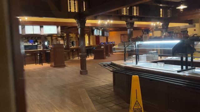 EVERYTHING That Remains From Disney World's Opening Day смотреть онлайн
