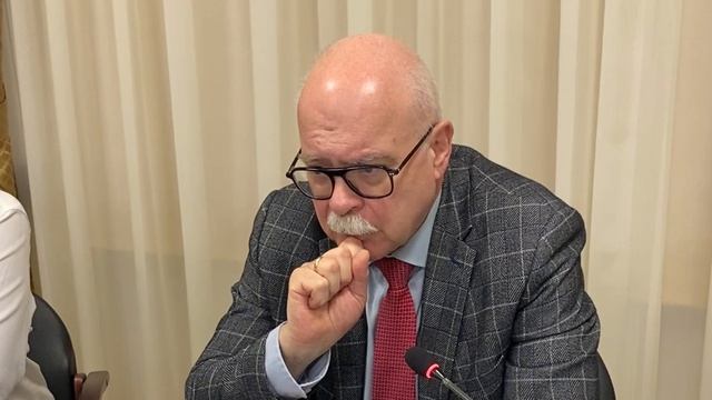 «Новая концепция внешней политики России. На пути к новому миропорядку»: лекция Дмитрия Тренина смотреть онлайн