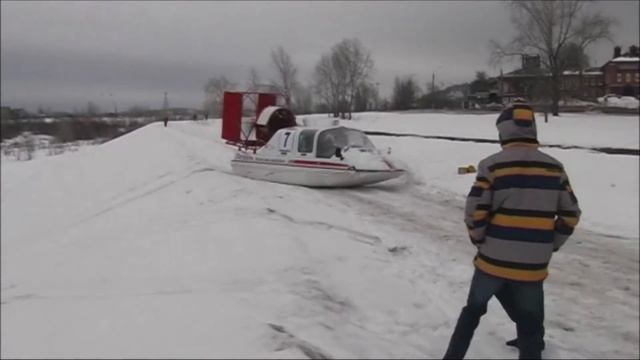 Аэросани "Патруль" крутой подъем смотреть онлайн