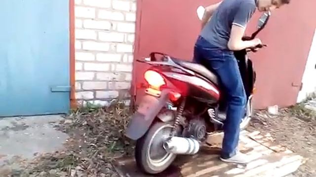 Жогово на скутере смотреть онлайн
