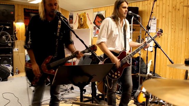 Järnet(sweden) - Gata Upp & Gata ner смотреть онлайн