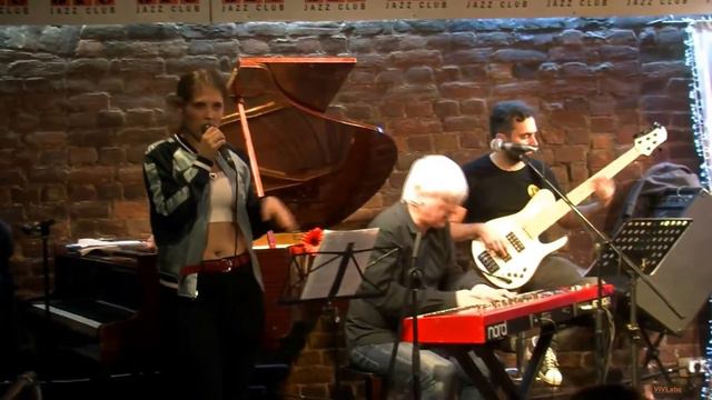 Margarita Kondakova Ensemble - "Blame It on the Boogie" (Mick Jackson/Dave Jackson/Elmar Krohn) смотреть онлайн