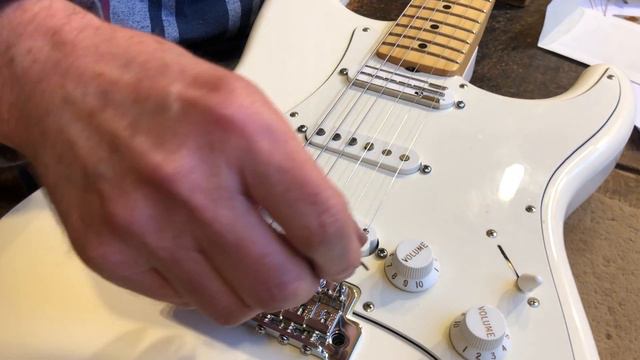 Dan’s Vlog – The Ed O’Brien Strat Gets Set Up By Jonny Kinkead – That Pedal Show смотреть онлайн