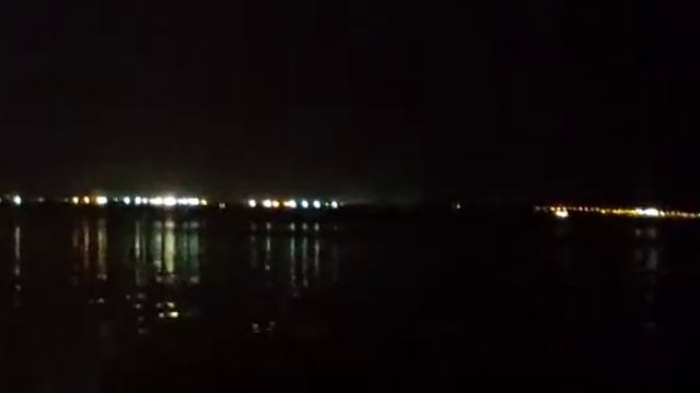 https://vk.com/club160468139 гостевой дом золотые пески 89189630850. отдых в кучугурах. смотреть онлайн