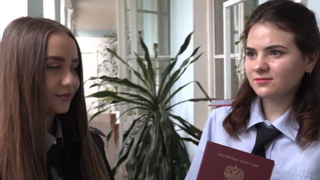 Как первые выпускники Сарапульского филиала колледжа МВЕУ получили дипломы смотреть онлайн
