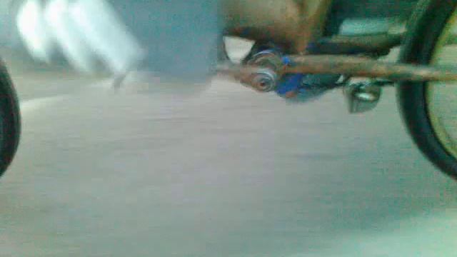 Миньяр Гумар на велосипеде видео снято 18.05.15 смотреть онлайн