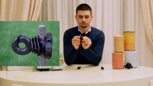 Какие Изоляторы для электропастуха выбрать? Что лучше столбики или арматура для электропастуха?