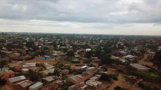 Zambia | Life In An Old Truck | Deadliest Journeys