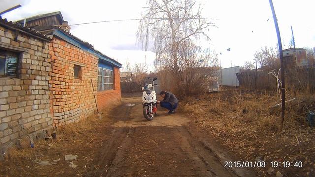 ЗАПУСК СКУТЕРА ПОСЛЕ ЗИМЫ .ПЕРВЫЙ ВЫЕЗД смотреть онлайн