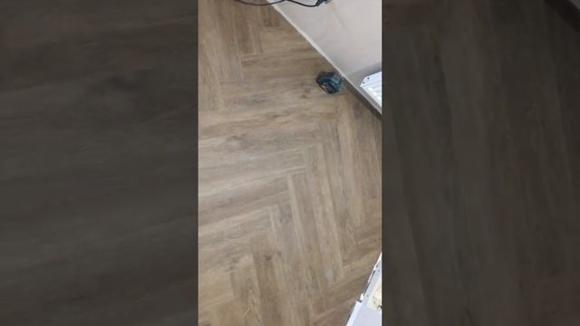 Ламинат дизайн 5 сентября 2021 г. смотреть онлайн