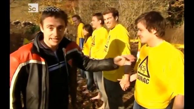 Мозголомы - Электрическая Изгородь/Brainiac - Electric Fence смотреть онлайн