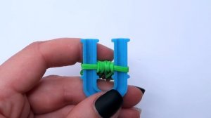 ЁЛОЧКА из резинок НА РОГАТКЕ без станка | Christmas Tree Rainbow Loom