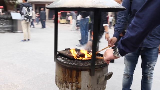 Jing'An temple - 静安寺 in Shanghai,China смотреть онлайн