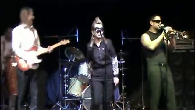 Все земное стало странным, группа "Квартал" смотреть онлайн