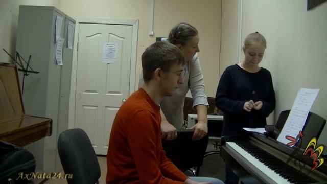 Урок вокала. Джаз.Пульс.Ритм.Скэт.Swingin On The Moon смотреть онлайн