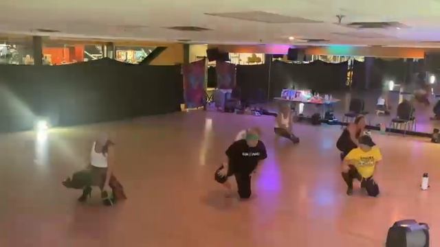 School of Sass Heels Class: Like a Dude смотреть онлайн