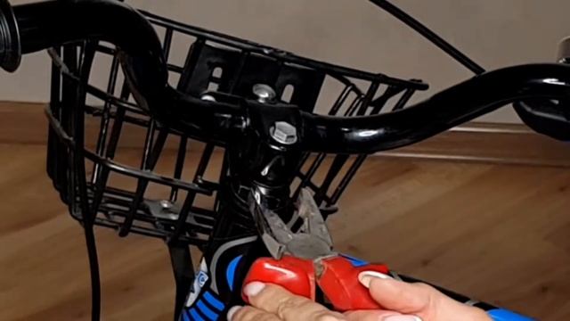 Как поднять руль на детском велосипеде