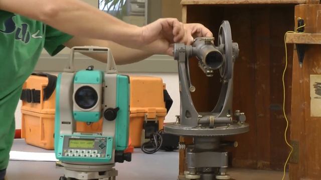Using a total station (part 4 of 7) смотреть онлайн