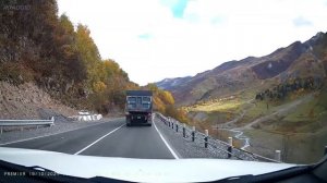 Дорога Верхний Ларс, Крестовый перевал, военно Грузинская дорога. Грузия.