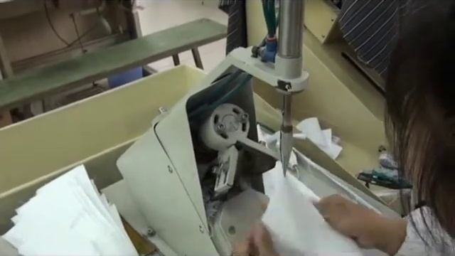 Collar Trimming and Turning Machine for Shirts OP-120T смотреть онлайн