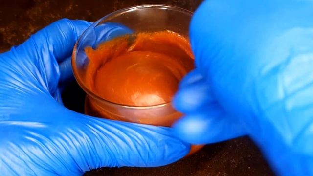 МЕРЕНГОВЫЙ РУЛЕТ С АРАХИСОМ И КАРАМЕЛЬЮ смотреть онлайн