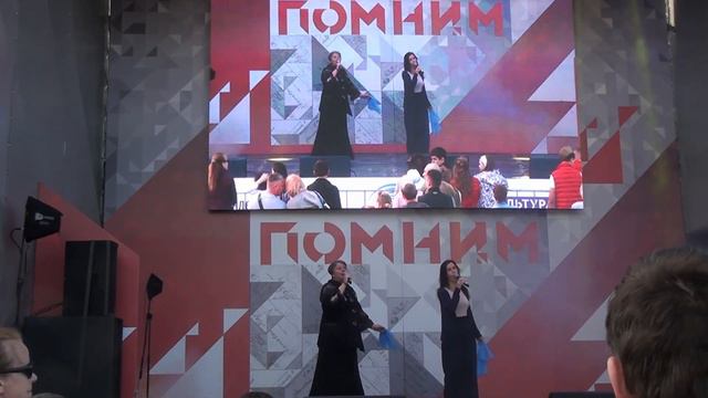 Елена Козлова Ольга Токарева - Вечер на рейде Муз. В.Соловьёв-Седой сл. А.Чуркин смотреть онлайн