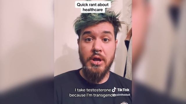 "I Want A Uni B00b" Trans Man Reacts To Angry Queer TikTok смотреть онлайн