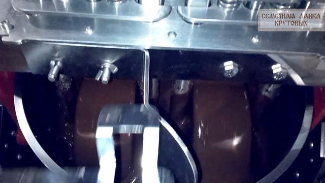 Создание шоколада, муки и масла в юрте смотреть онлайн