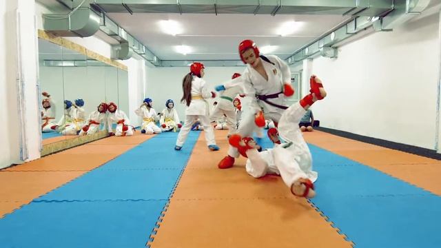Union Karate Club смотреть онлайн