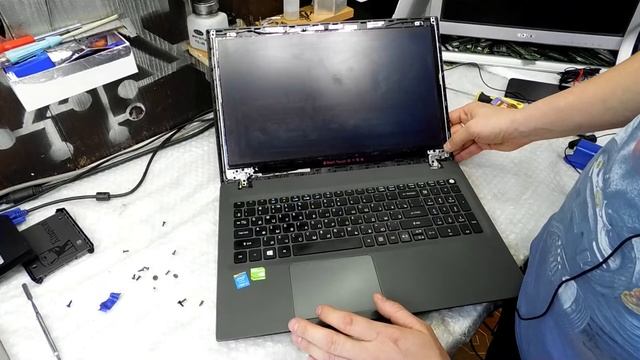 Диагностика и ремонт ноутбука Acer. Замена матрицы смотреть онлайн