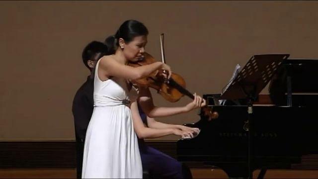 Arnold Bax Viola Sonata/ Hsin-Yun Huang