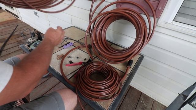 How to Install Drip Irrigation - Part 1 The Basic Pieces and Parts смотреть онлайн