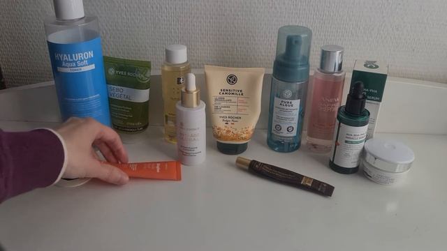 Уходовая косметичка для лица на вторую половину лета (Ив роше, Фармаси, Avon ,корейская косметика смотреть онлайн